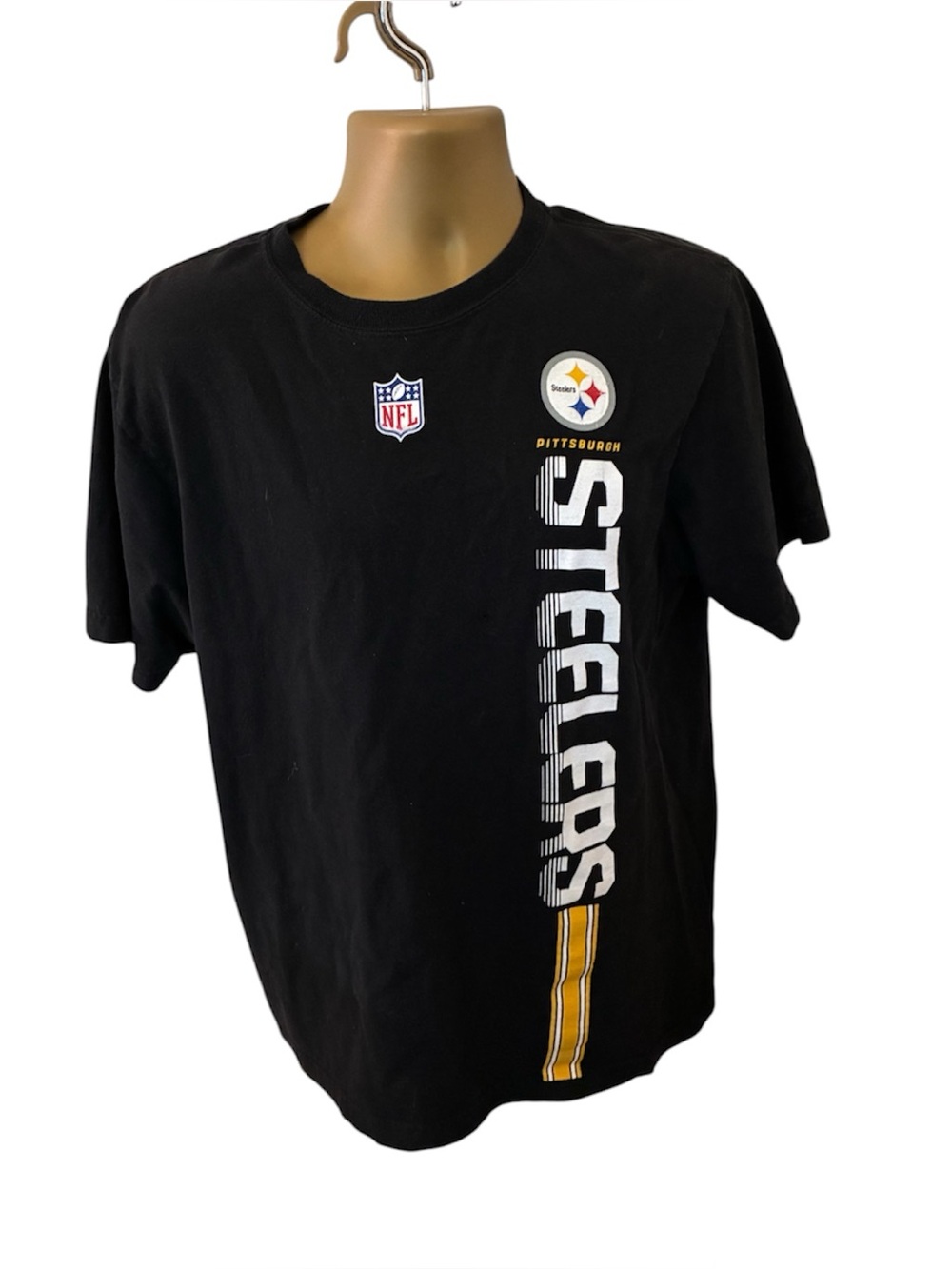 Reebok Vertical Logo T-Shirt Pittsburgh Steelers Graphic Black L